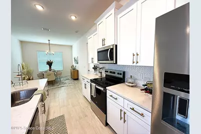 557 Castana Avenue SE #09, Palm Bay, FL 32909 - Photo 14