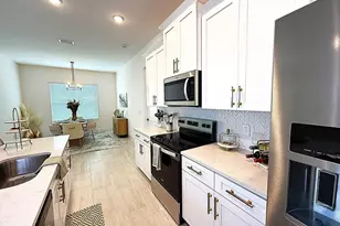 557 Castana Ave SE, Palm Bay, FL 32909 - Photo 14