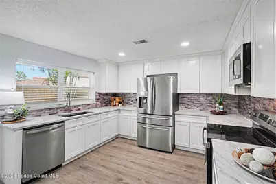 3259 Sea Oats Circle, Melbourne Beach, FL 32951 - Photo 6