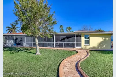 367 S Dorset Drive, Cocoa Beach, FL 32931 - Photo 18