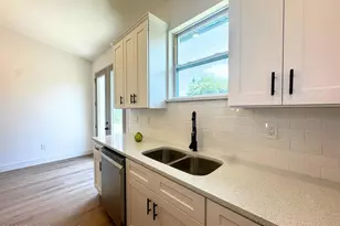 410 Flat River St SW, Palm Bay, FL 32908 - Photo 12