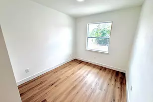 410 Flat River St SW, Palm Bay, FL 32908 - Photo 20