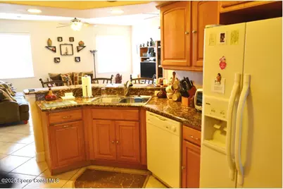 350 SW Gamrott Street SW, Palm Bay, FL 32908 - Photo 4