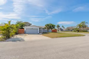 200 Jason Ct, Satellite Beach, FL 32937 - Photo 2