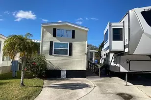 2343 Shuttle Cir, Titusville, FL 32796 - Photo 4