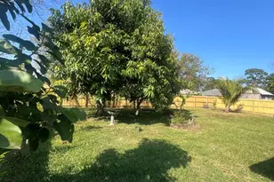 687 Americana Blvd NW, Palm Bay, FL 32907 - Photo 30