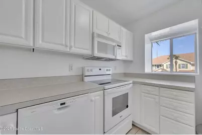 115 Ocean Park Lane #V290, Cape Canaveral, FL 32920 - Photo 6
