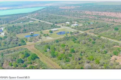 313 Trotters Street, Palm Bay, FL 32909 - Photo 6