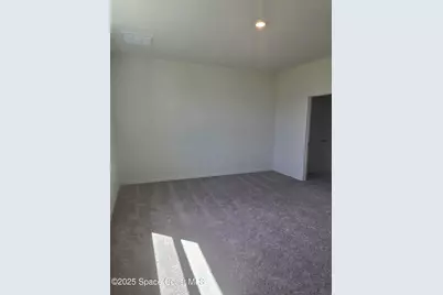 530 Breakwater Street SE, Palm Bay, FL 32909 - Photo 6