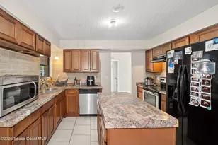 254 Emerson Dr NW, Palm Bay, FL 32907 - Photo 6