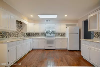 208 Zelda Boulevard, Daytona Beach, FL 32118 - Photo 2