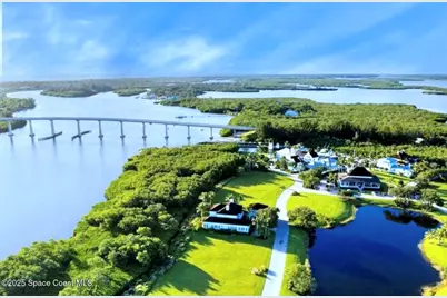 9200 Marsh Island Drive, Vero Beach, FL 32963 - Photo 4