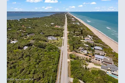 101 Seagrape Road, Melbourne Beach, FL 32951 - Photo 14