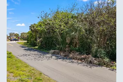 101 Seagrape Road, Melbourne Beach, FL 32951 - Photo 18