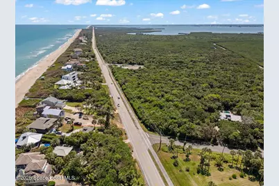 101 Seagrape Road, Melbourne Beach, FL 32951 - Photo 10