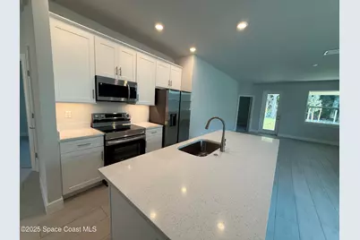 1915 Westwood Boulevard, Melbourne, FL 32901 - Photo 8