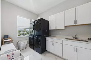 2345 N Riverside Dr, Indialantic, FL 32903 - Photo 16