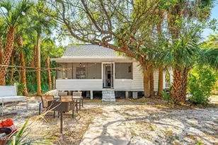 1365 Pineapple Ave, Melbourne, FL 32935 - Photo 44