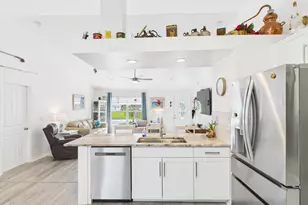 7965 105th Ave, Vero Beach, FL 32967 - Photo 8