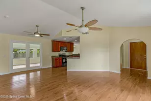 991 Tahiti Ave SE, Palm Bay, FL 32909 - Photo 10