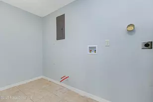 2356 Lakeview Dr, Melbourne, FL 32935 - Photo 10