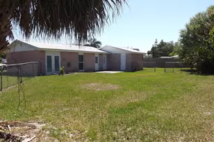 677 John Hancock Ln, Melbourne, FL 32904 - Photo 16