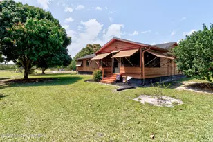 9556 Fleming Grant Rd, Micco, FL 32976 - Photo 6