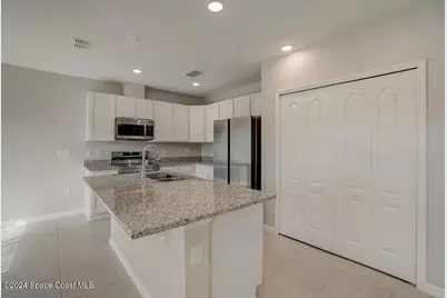 3376 Hummingbird Avenue SW, Palm Bay, FL 32908 - Photo 12