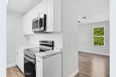 1325 17th Court SW, Vero Beach, FL 32962 - Photo 14