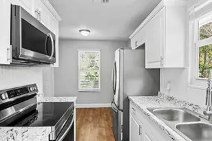 1325 17th Ct SW, Vero Beach, FL 32962 - Photo 16