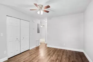 1325 17th Ct SW, Vero Beach, FL 32962 - Photo 10