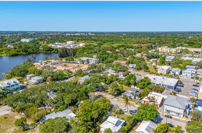 2106 Vernon Place, Melbourne, FL 32901 - Photo 16