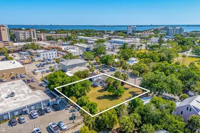 2106 Vernon Place, Melbourne, FL 32901 - Photo 2