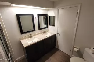 2016 N Grant Pl N, Melbourne, FL 32901 - Photo 8