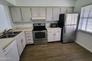 2016 N Grant Pl N, Melbourne, FL 32901 - Photo 2