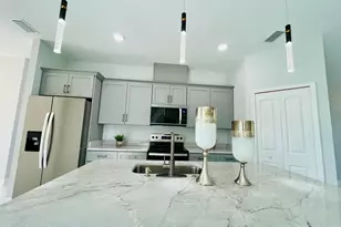 401 Homestead Ave NE, Palm Bay, FL 32907 - Photo 68