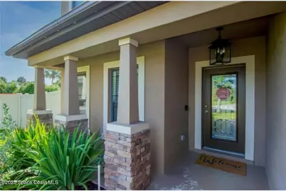 610 22nd Avenue, Vero Beach, FL 32962 - Photo 2