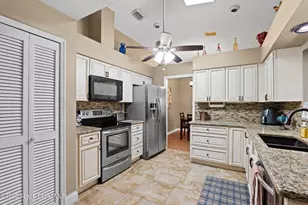 2033 Thistle Dr, Melbourne, FL 32935 - Photo 8