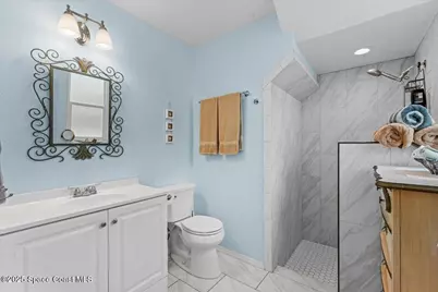 8865 Central Avenue, Micco, FL 32976 - Photo 32