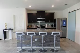 841 Old Country Rd S E, Palm Bay, FL 32909 - Photo 4