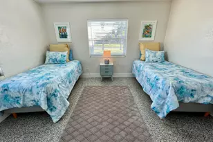 132 E Gadsden Ln, Cocoa Beach, FL 32931 - Photo 32