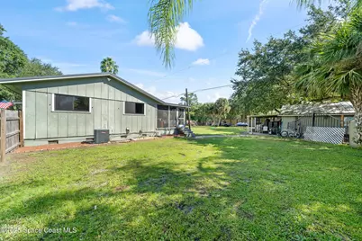 9633 Honeysuckle Drive, Sebastian, FL 32976 - Photo 24