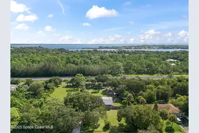 9633 Honeysuckle Drive, Sebastian, FL 32976 - Photo 32