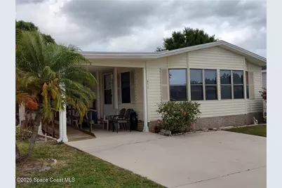 451 Papaya Circle, Barefoot Bay, FL 32976 - Photo 4
