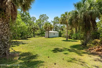 5900 Brabrook Avenue, Grant-Valkaria, FL 32949 - Photo 40