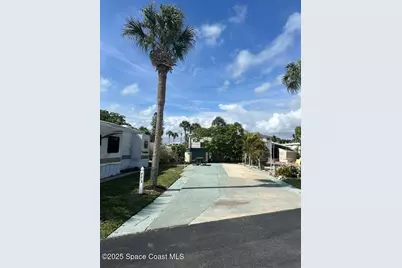 773 Carousel Lane, Melbourne Beach, FL 32951 - Photo 4