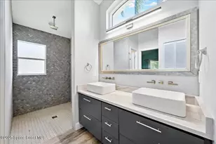 715 Bay View Ct, Melbourne, FL 32940 - Photo 26