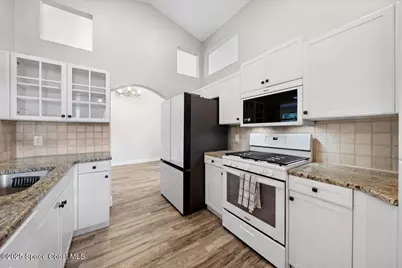 715 Bay View Court, Melbourne, FL 32940 - Photo 14