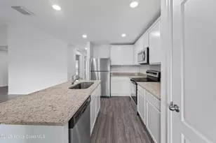 1422 Van Dyke Ave SE, Palm Bay, FL 32909 - Photo 10