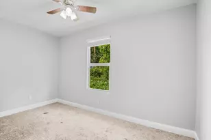 1325 17th Ct SW, Vero Beach, FL 32962 - Photo 16